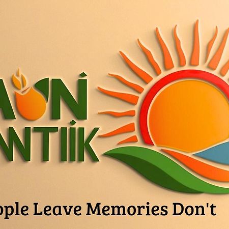 The Daun Puntik Homestay Pemenang Екстериор снимка