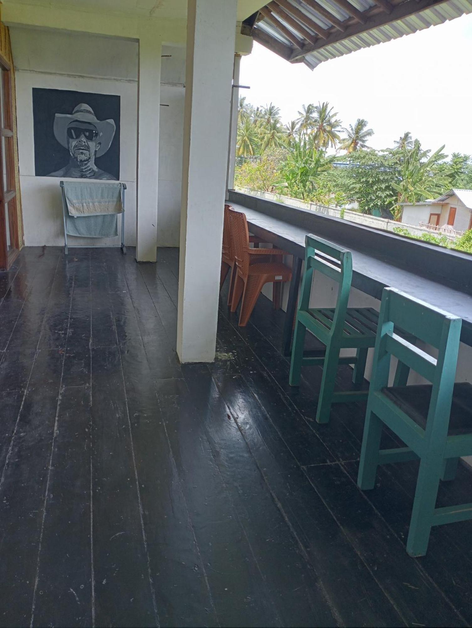 The Daun Puntik Homestay Pemenang Екстериор снимка